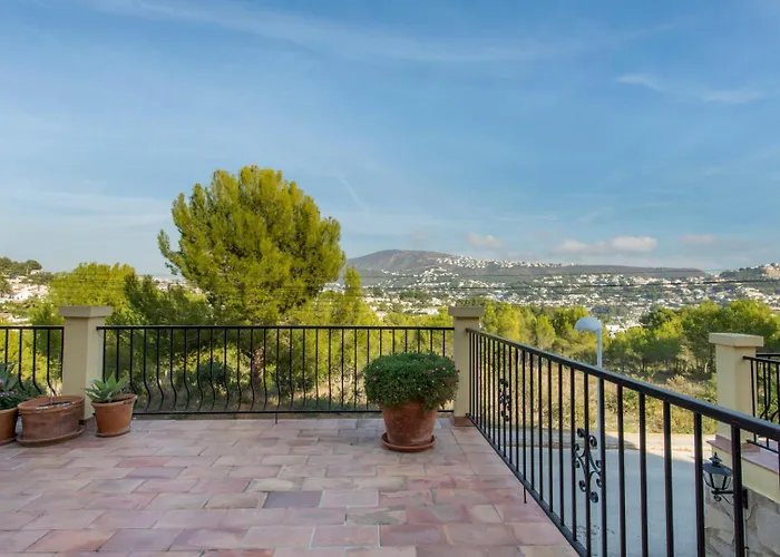 Apartamento En Moraira Con Piscina